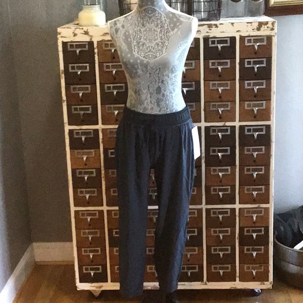 Lululemon crop